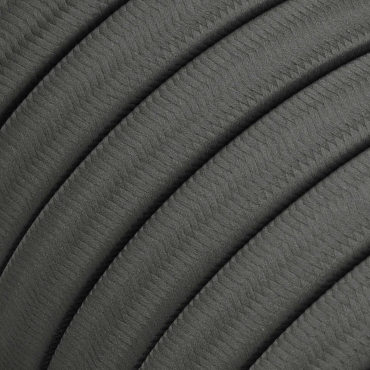 Catenaria Sistema Lumet da 7,5 m con cavo tessile CM03, 5 portalampada, gancio e spina neri
