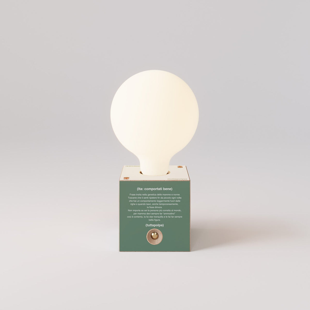 Lampada a batteria Cabless03 "Fai ammodino" con lampadina globo effetto porcellana - Tuttapolpa