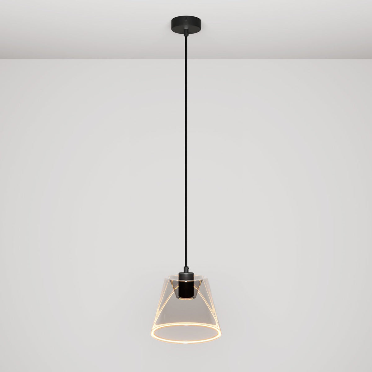 Lampada a sospensione con lampadina Ghost a cono smoky - Nero