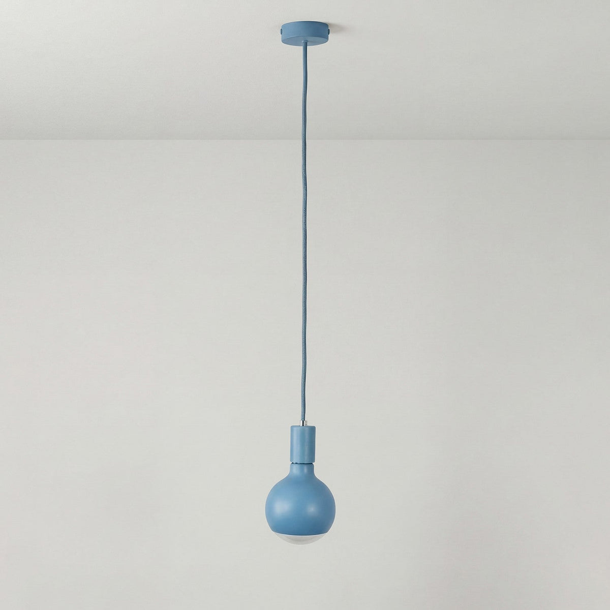 Lampada a sospensione Filotto Metallico con lampadina Lucia - Blu
