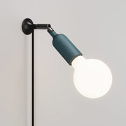 Lampada da parete MAG-Y con snodo e portalampada in silicone con interruttore - Petrolio