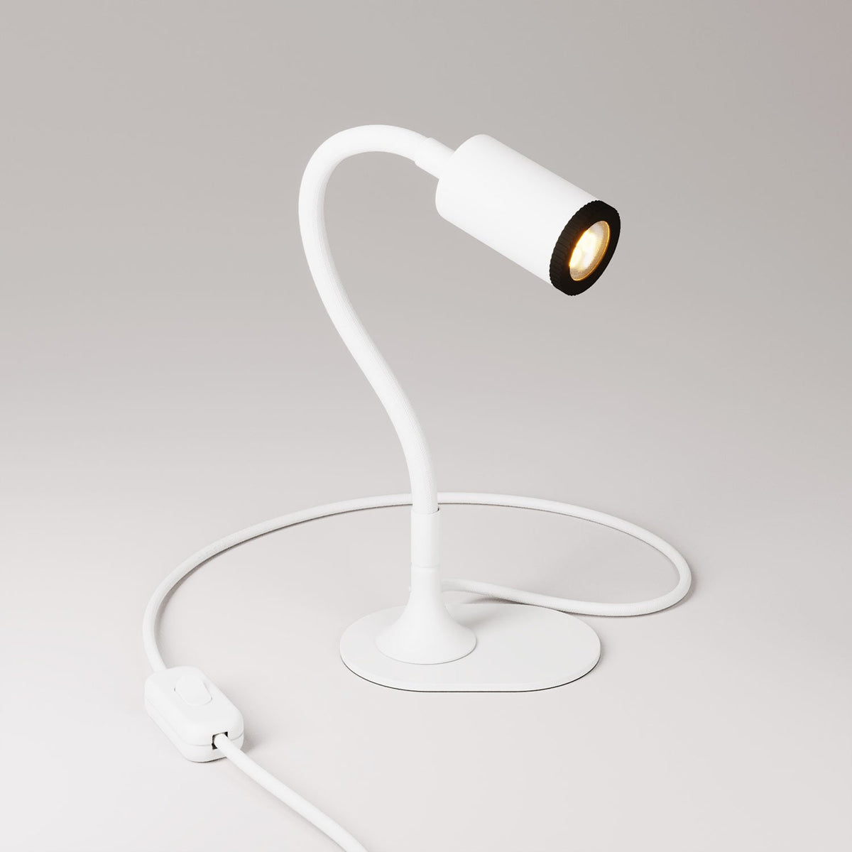 Lampada da scrivania MAG-Y con Flex, base metallica ovale e luce spot - Bianco opaco