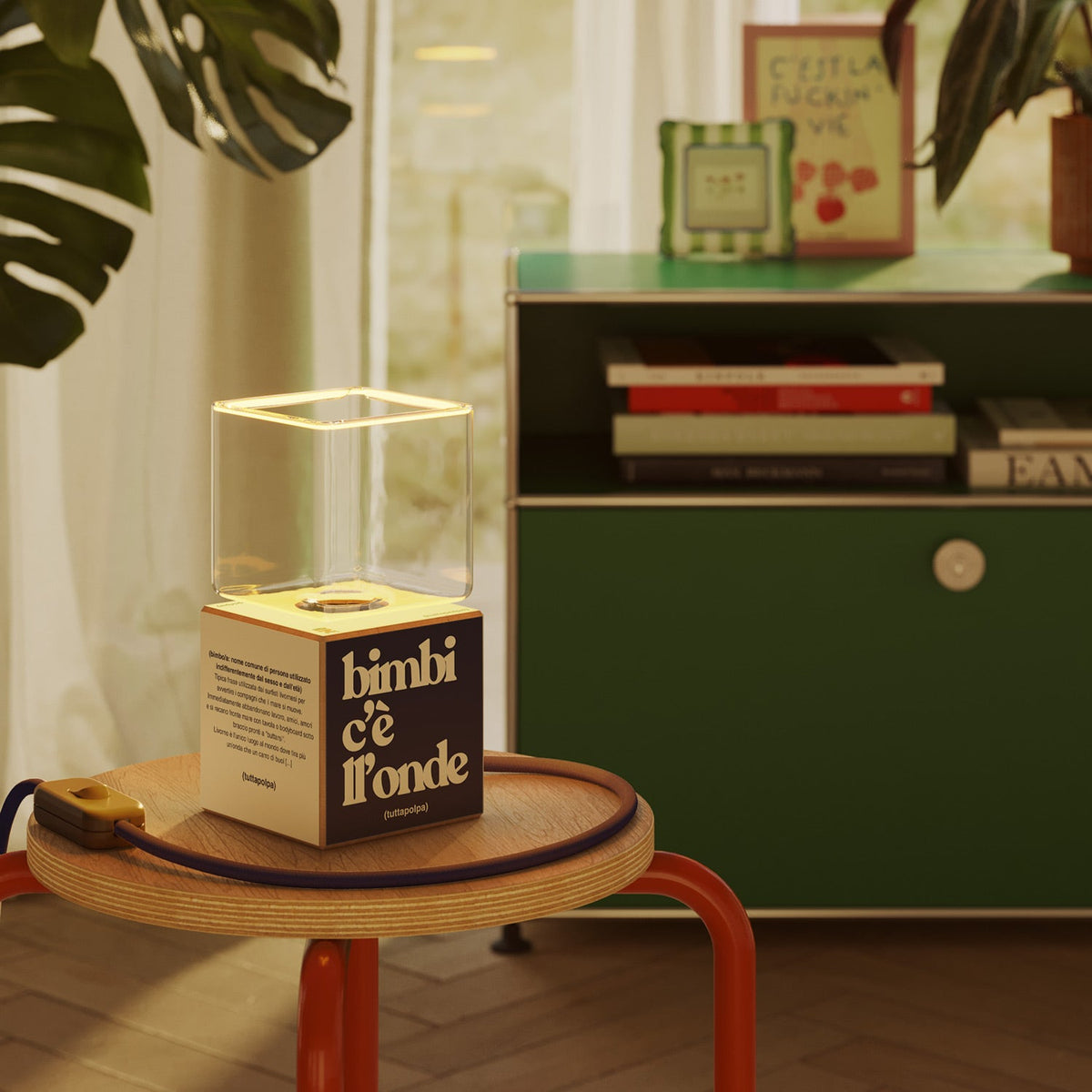 Lampada da tavolo Cubetto "Bimbi c’è l’onde" con lampadina Ghost - Tuttapolpa