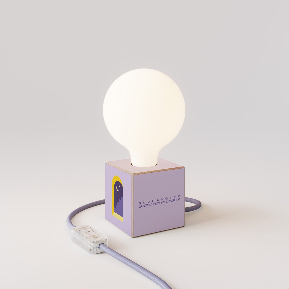 Lampada da tavolo Cubetto "Buonanotte fiorellino" con lampadina globo effetto porcellana - Santomanifesto
