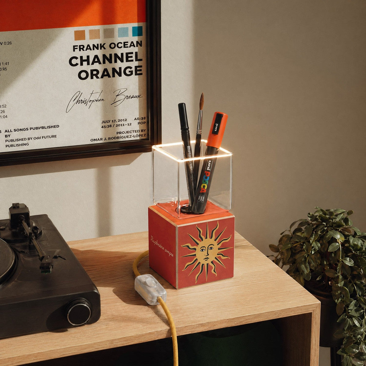 Lampada da tavolo Cubetto "Il sole" con lampadina Ghost - Santomanifesto
