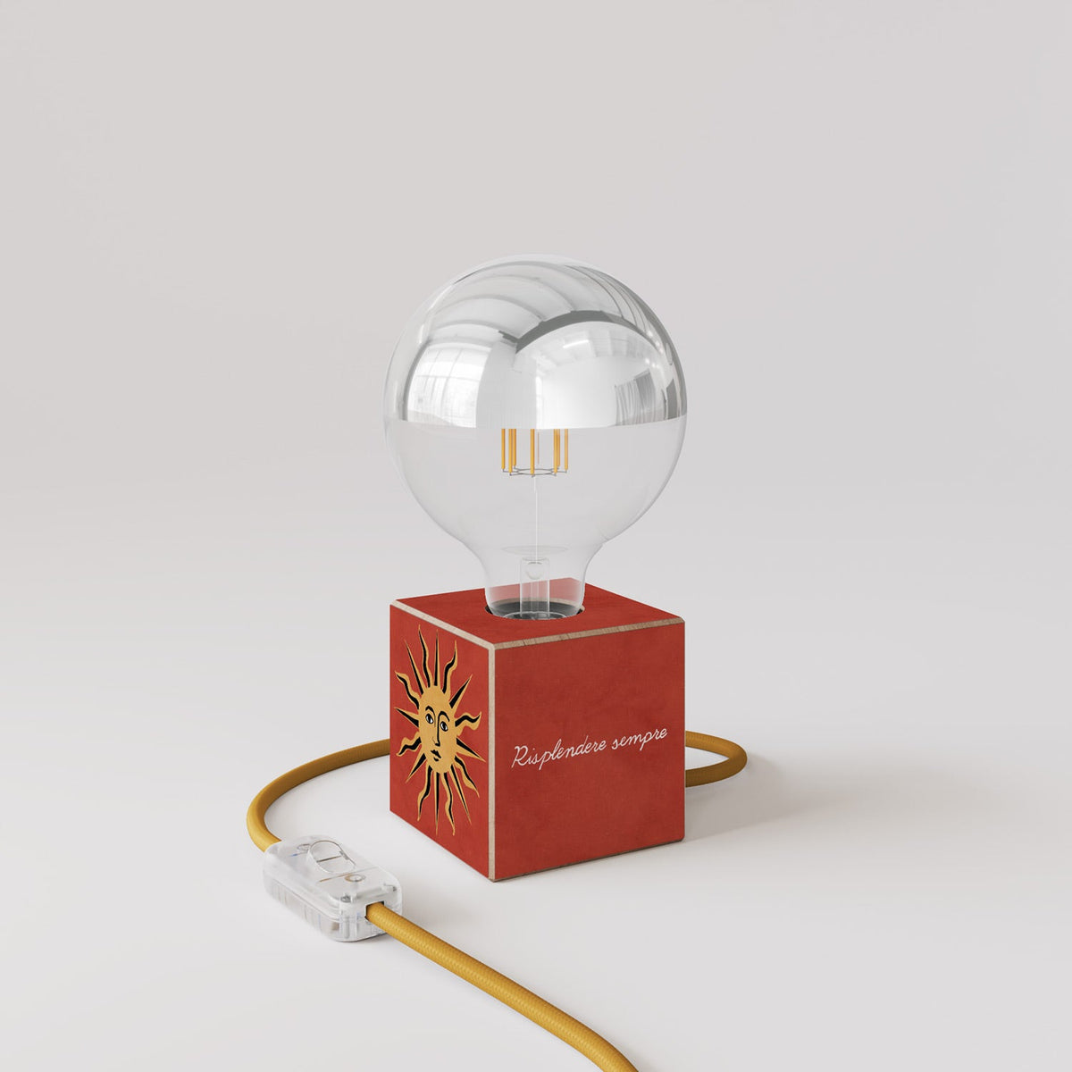 Lampada da tavolo Cubetto "Il sole" con lampadina globo mezza sfera argento - Santomanifesto