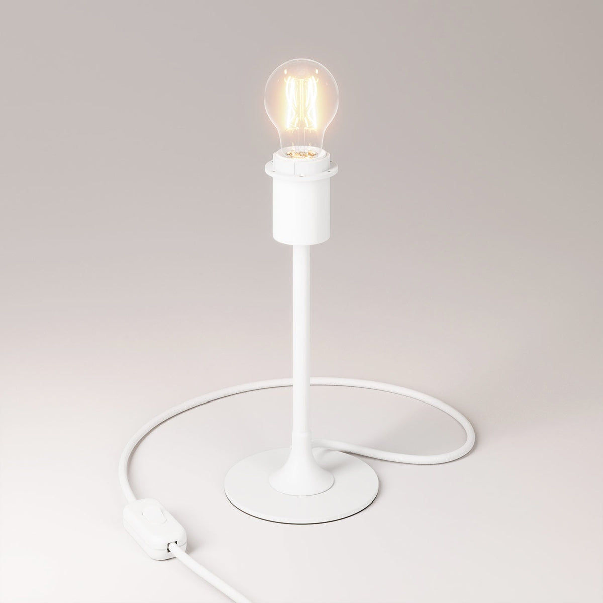 Lampada da tavolo MAG-Y con base metallica tonda e predisposizione per paralume - Bianco opaco
