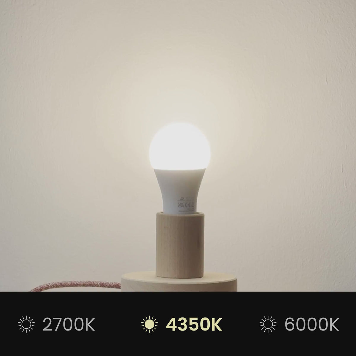 Załaduj wideo: Klosze i abażury Impero M z tkaniny do lampy podłogowej z gwintem E27 - Made in Italy - Arenal Złoty